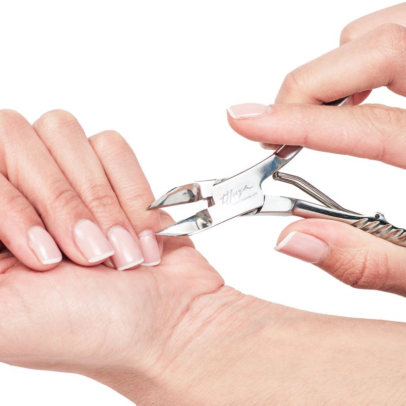 Kit-Manicuria--Pedicuria-4-Alicates-Thuya