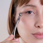 ESPATULA MASAJEADORA C/RODILLO P/OJOS KEIKO