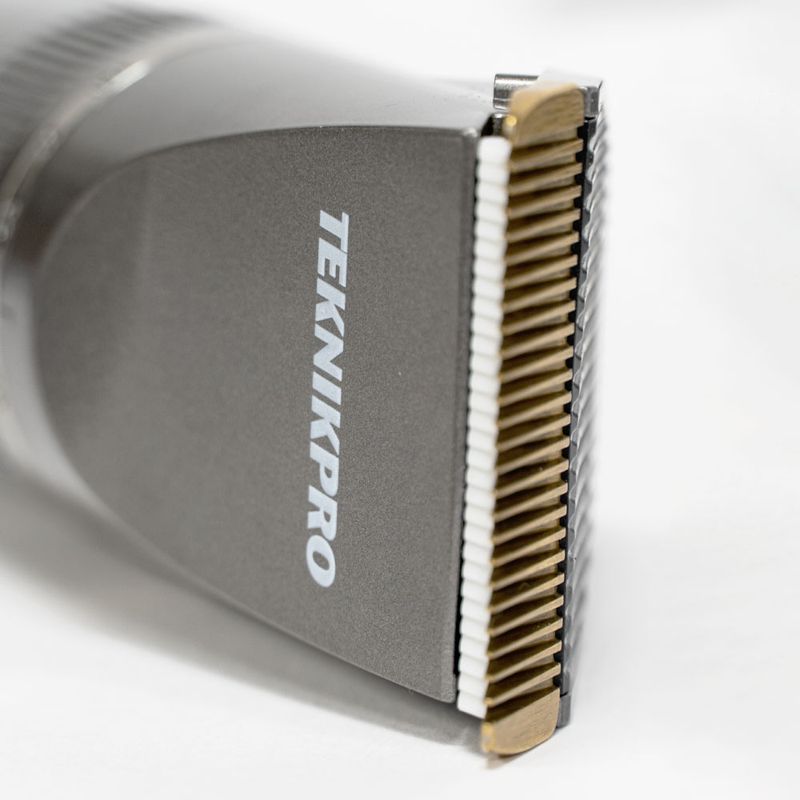 MAQ DIGITAL CORDLESS CLIPPER TEKNIKPRO