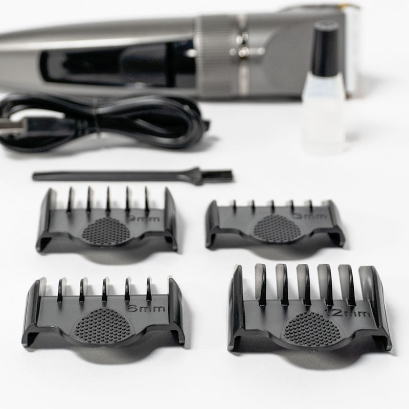 MAQ DIGITAL CORDLESS CLIPPER TEKNIKPRO